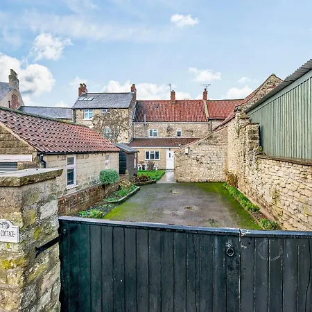 Bow Holiday home *